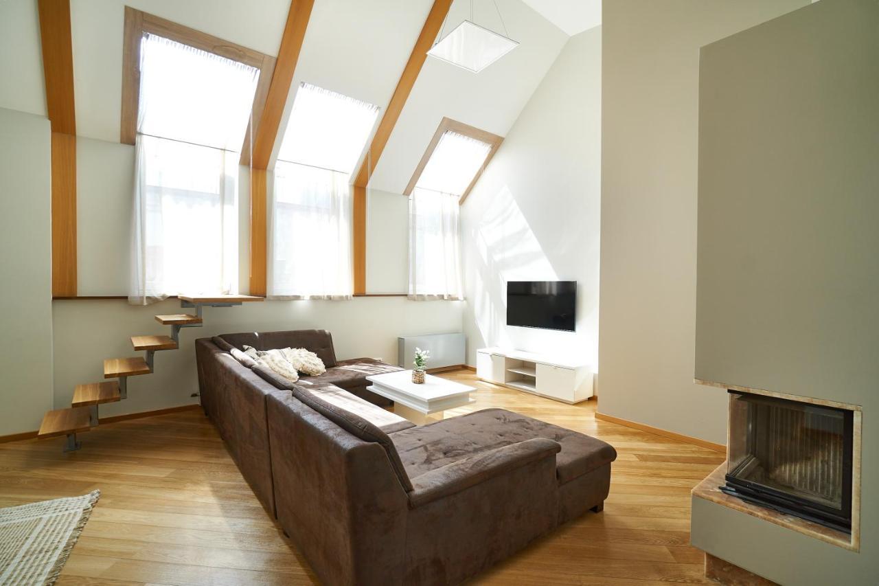Alexander Apartment Riga Exterior photo