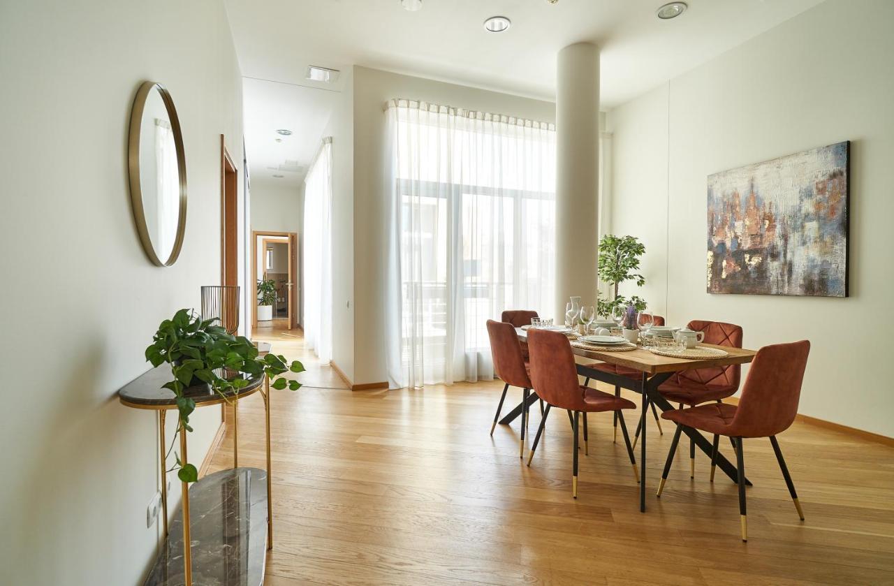 Alexander Apartment Riga Exterior photo