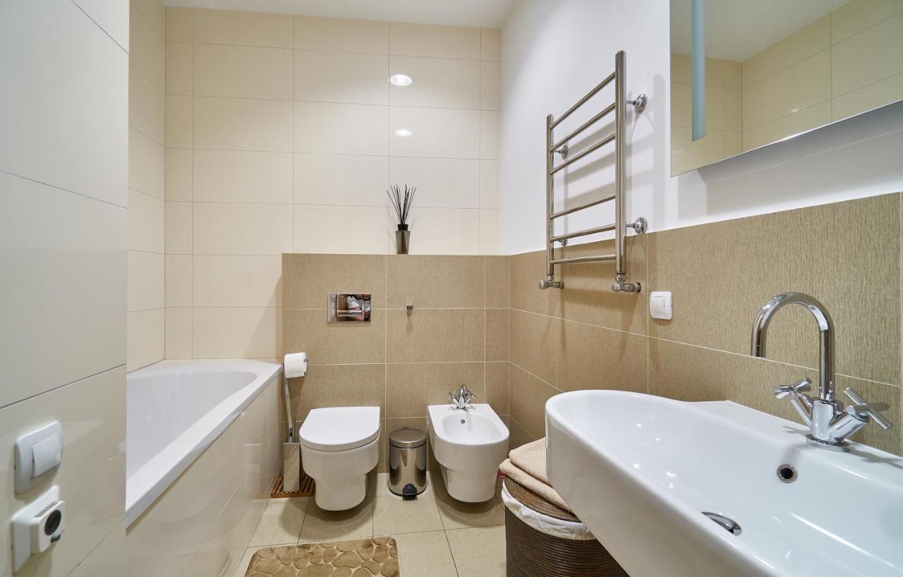 Alexander Apartment Riga Exterior photo